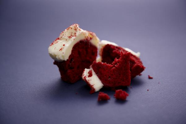 HBBSoho's tweet photo. Red Velvets not turning out red? Read on, dear bakers, we have a blog just for you: http://t.co/2ZhCE8vhId http://t.co/IZ9vho5ZTD