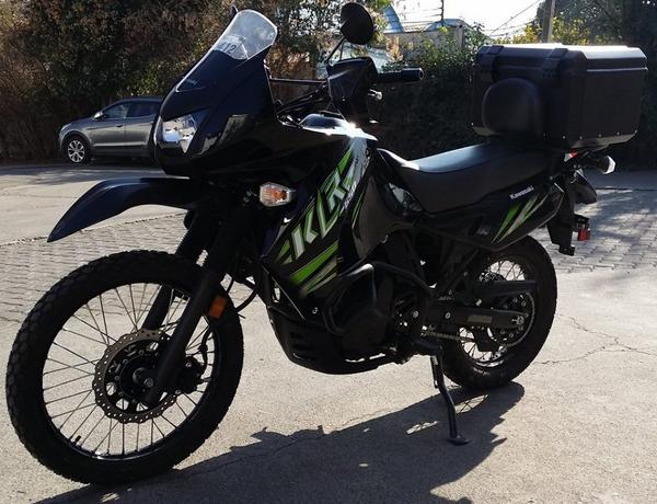 Dosruedascl's tweet photo. KLR 650cc 2014 0 klm papeles al día asta 2015 $ 4.850.0000 http://t.co/teYfEU9M4B. Face: Dosruedas Tienda Saludos. http://t.co/x1iyEgP1jP