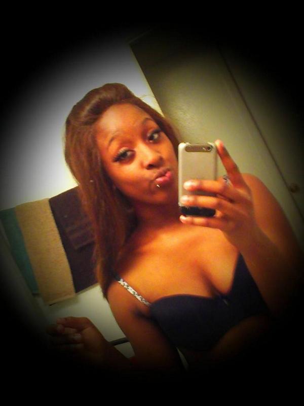 Freaky_Chick_18's tweet image. I'm cute