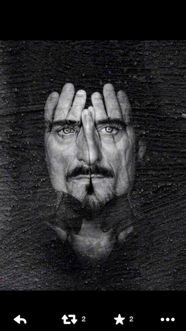 KimFCoates's tweet photo. This guy will be thinkin about all of u amazing fuckin fans tnite as we start our final chapter of #SOAFX peace KC x http://t.co/kW5xyuiHMC