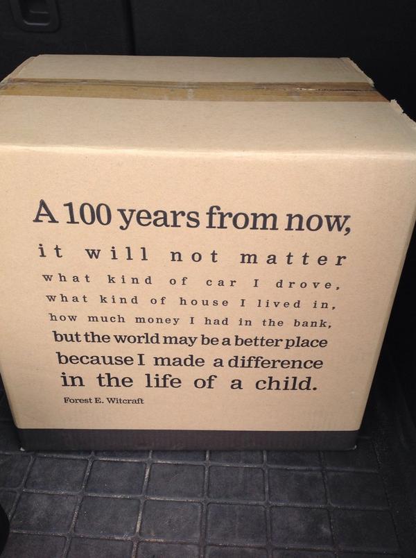 lpikeEDU's tweet photo. Special delivery! #iPaddeployment #scdsb #makeadifference http://t.co/Sa23XOrUsJ