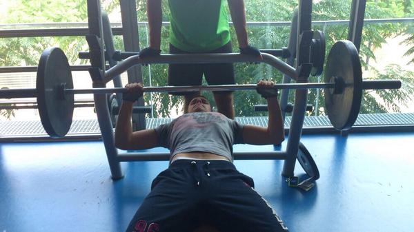JesusCasPal's tweet photo. Un poquito de gym!💪 http://t.co/mduRBtTmqw
