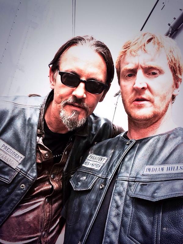 TonyCurran69's tweet photo. Day 2 #SonsOfAnarchy #MenOfMayham @TommyFlanagan @SonsofAnarchy season premiere September 9th10pm FX #sonsofscotland http://t.co/Cio30g8vZ1