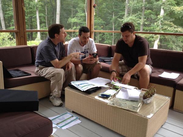 High Touch High Tech tweet media