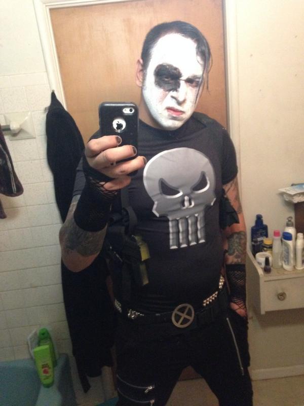 NotachanceSka's tweet photo. Skalloween news soon! So get your costumes ready, and twerk til it hurts bitches. Here's me as Domino,X-force!!! http://t.co/ivZNL9vBfB