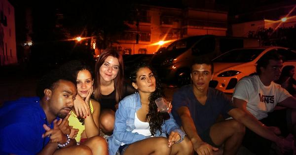 NegRitaDReamLA's tweet photo. #MiSBB'sPRecioSoS😍#QUEOSAMO 😘 @Albita11_ @MarAbbott gRaciaS x vnR a VeRme❌⭕❌⭕💲😜@MarcosMaKintosh #FiestaS2014🎉👌 http://t.co/Zn4ehq9FxZ