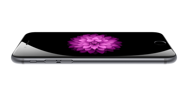 iAppleWatch's tweet image. The new iPhone 6 is here! Catch the live stream now. 
#iPhone6 apple.com/live