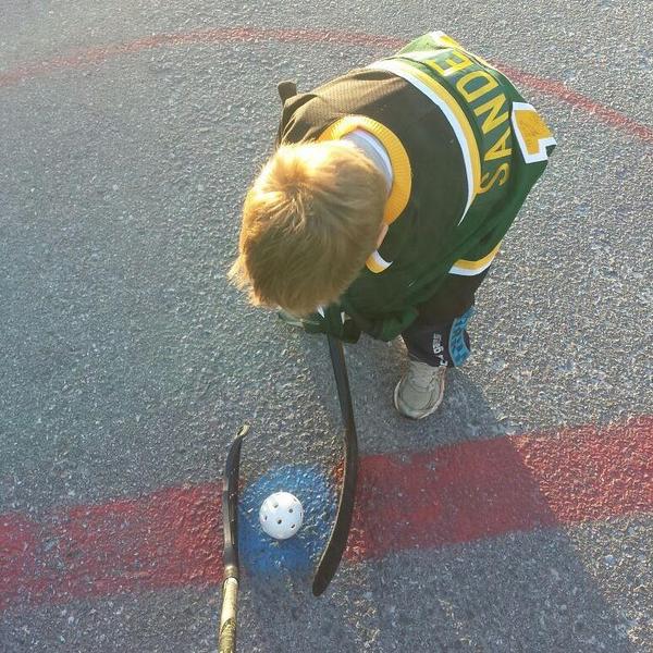 TiinaSandell's tweet photo. Avaus"kiakko" #ilves #avauskiakko http://t.co/rs1FyjrMvU
