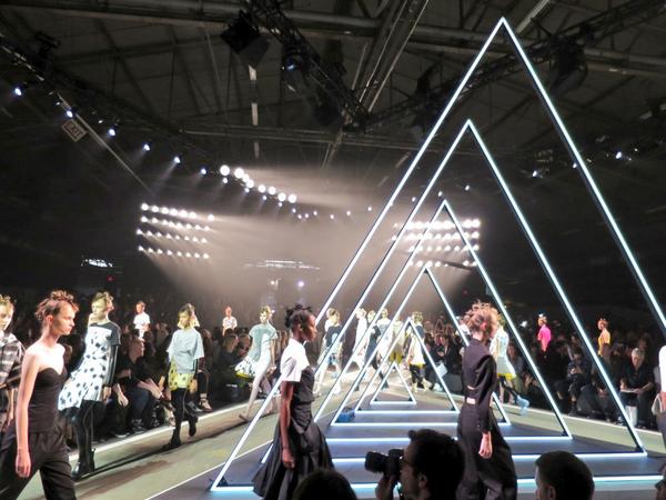 The ladies of #marcbymarcjacobs #ss15 working all the angles. #marcjacobslive