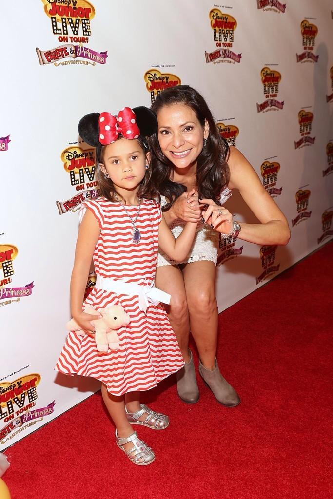 I wanna wish a happy 49th birthday 2 Constance Marie I hope she has fun with her fiancé & their daughter Luna 
