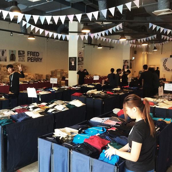 Fred Perry Warehouse Sale at Pop by Jaya One today! Come and shop!