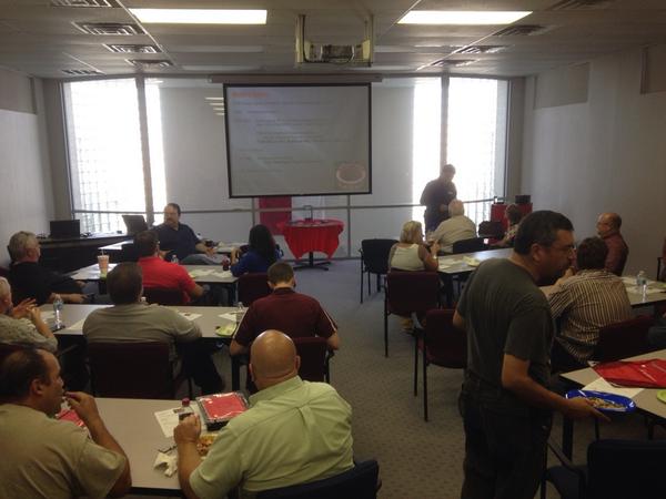 tahhhd's tweet image. Great turnout for the #SASUG meeting tonight - getting close to 35 on hand! @SWUGN