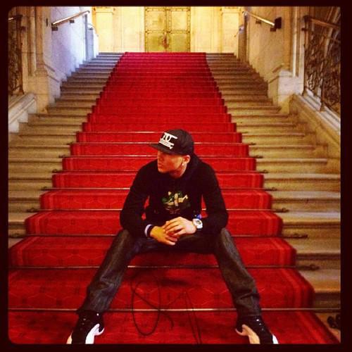ifuckedgivenchy's tweet photo. Idk, peace babes http://t.co/HX4FGLV3iM