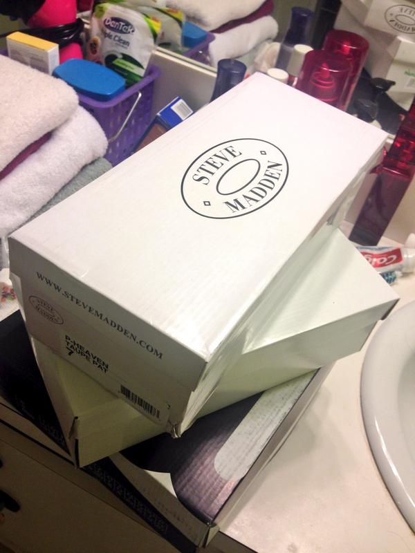 DreaaLikeWhoaa's tweet image. I have a problem #todayspickups #2forme #1formama