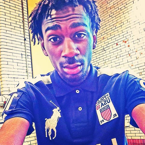 BehindDaSceness's tweet image. #FAVV 😍😘🏆💪
#Taeeee 🏆💪💯🎮 WHO WANT A S/O