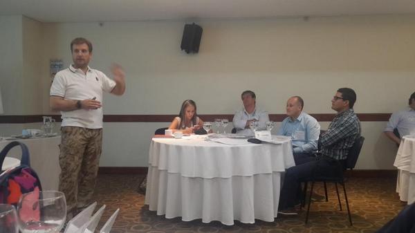 dmartinezsa's tweet photo. #momentoADEN http://t.co/MePTqL6aKn