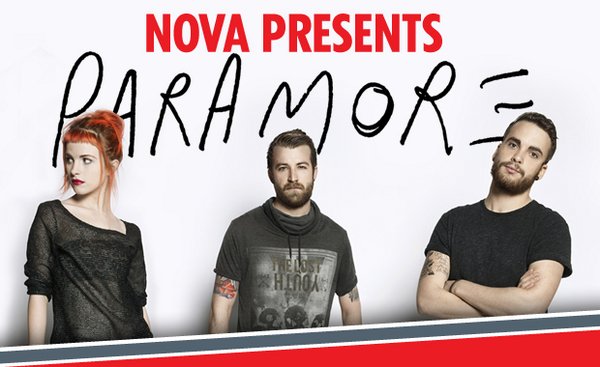 01Paramore tweet picture