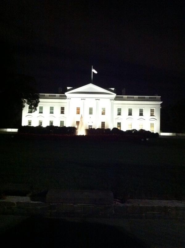 pamperedkris's tweet photo. #DSACapHill -- preparing for our day on the hill. @Stacypchef @SavidgeLorie @pamperedchef @tpcbecky @jcapinegro http://t.co/n7v6QR78AX