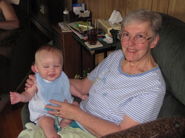 PhillipFrye's tweet photo. Raising $$$ in Mom's memory @LLS_EasternNC. Please donate to find a cure &amp; spread the word!  http://t.co/tMCpFchNb5 http://t.co/SeTU85tdwk