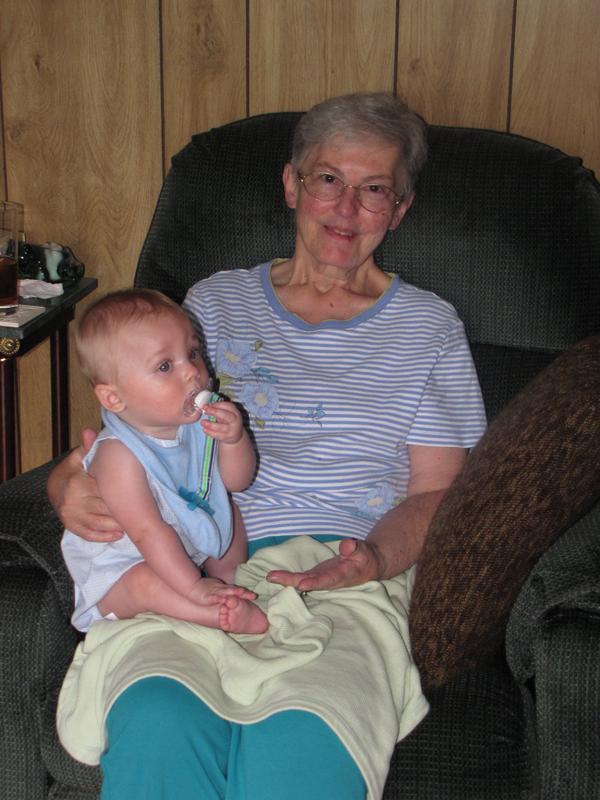 PhillipFrye's tweet photo. Raising $$$ in Mom's memory @LLS_EasternNC. Please donate to find a cure &amp; spread the word!  http://t.co/tMCpFchNb5 http://t.co/SeTU85tdwk