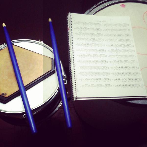 LenguajesM's tweet photo. Aprende a tocar BATERIA !!!
infolenguajesmusicales@gmail.com http://t.co/6p7y2gXPj0