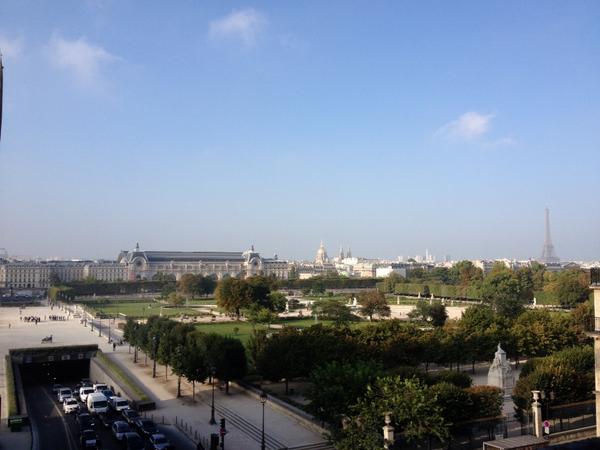 NLoiret's tweet image. Chantier parisien avec vue très agréable !
