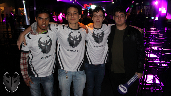 ProXyeSports's tweet photo. Mais uma foto da #ARENABSOG http://t.co/zgdPjlkhUo