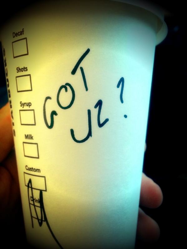 adac127's tweet image. Once a monkey...always a monkey :-) #U2 #VespaRider #SyncCable