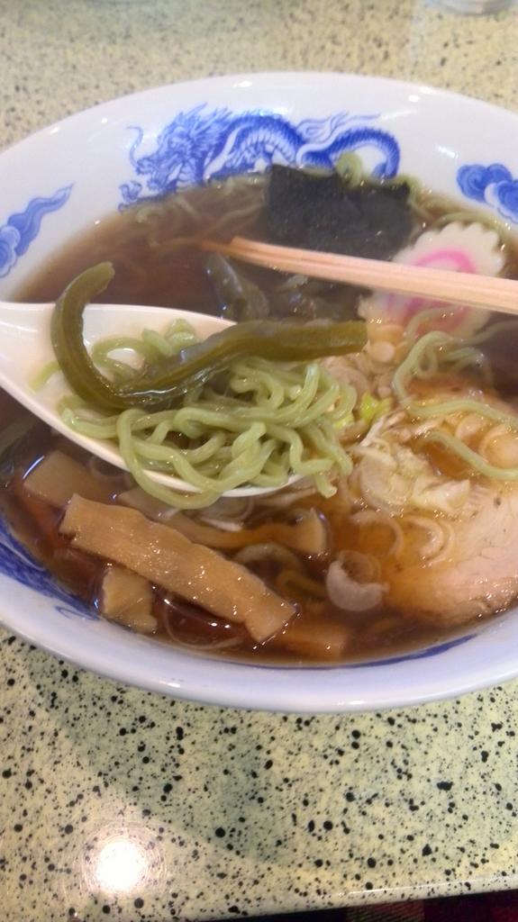 伊豆シャボテン動物公園のランチはカピバラと相席 5つのレストランを紹介 イチゴのうさぎ
