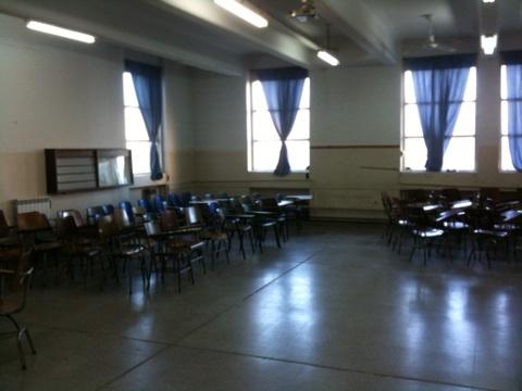 ezeqvarela's tweet image. El salón Epelbaum, preparado para recibir a los alumnos. @UBAMedicina #EmbrioCat1