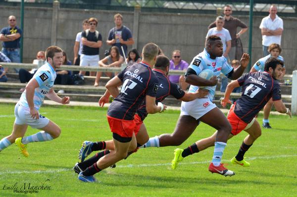 RCVincennes's tweet photo. Félicitations @EtienneDuss @Lapiche4 - 1ère victoire avec les espoirs du @RacingMetro92 #TeamRM92 #VincennesAcademy http://t.co/ziaj7fwDic