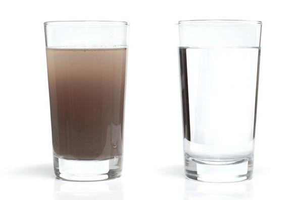 onewateruk's tweet photo. Through buying One Water you can help people in Africa see more of the lovely clean water on the right. http://t.co/xeJcGrPBSQ