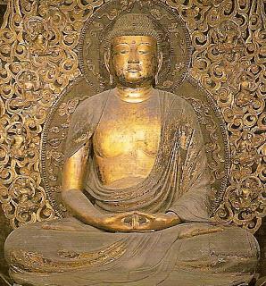 京都・平等院/阿弥陀如来坐像(1053年)】国宝。像高278.8cm。寄木造り