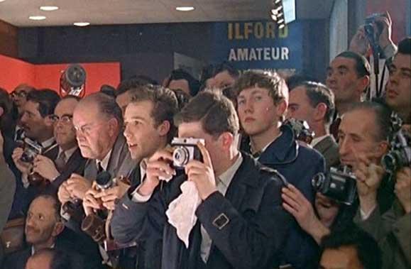 ProcessSupplier's tweet photo. Anyone remember when Ilford had deep pockets? Back to 1963, &amp; bring on the dancing girls :)
http://t.co/wBVn547TeT http://t.co/N8gSNw2KEP