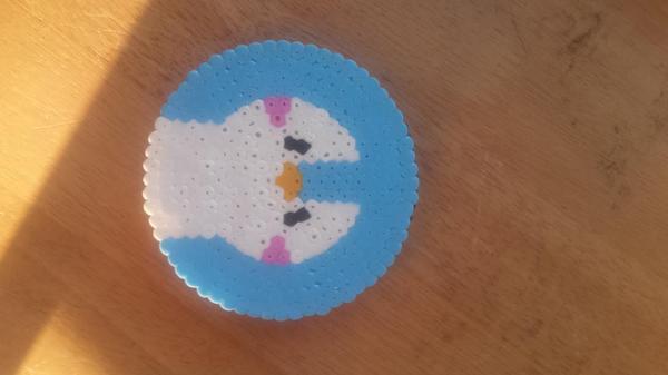 PixelsCustom's tweet image. Coasters! #pixels #pixelart #hamabeads