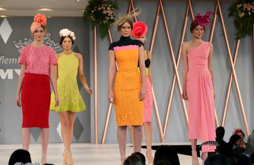 Myer Spring Fashion Lunch #gallery theage.com.au/photogallery/n… via <a href="/theage_photo/">The Age Photography</a> <a href="/twoshifts/">YelleG</a> #MyerSFL <a href="/FlemingtonVRC/">Victoria Racing Club</a> @Myer