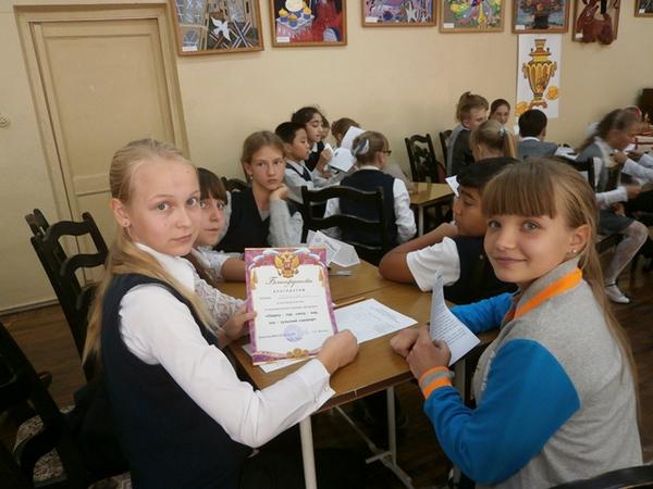 ostashko10's tweet photo. 09.09.14 в Центре детского творчества  сост. игр. программа «Сверху–пар, снизу–жар, это–тульский самовар» http://t.co/oIeGA75OPZ