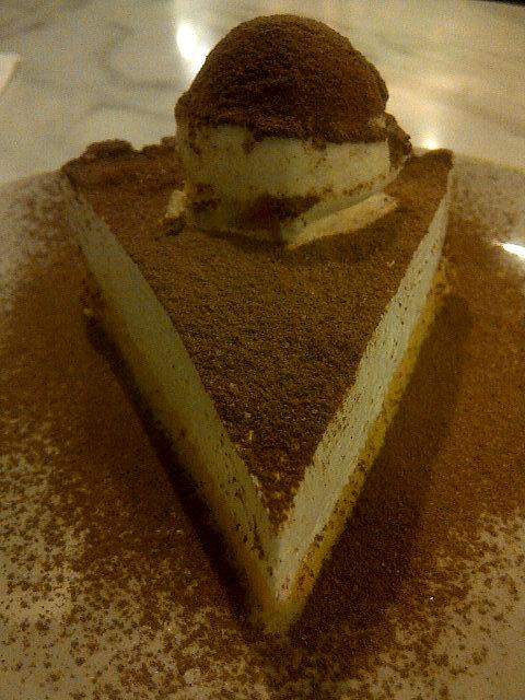 Nama tidak boleh kosong 😶 tweet media