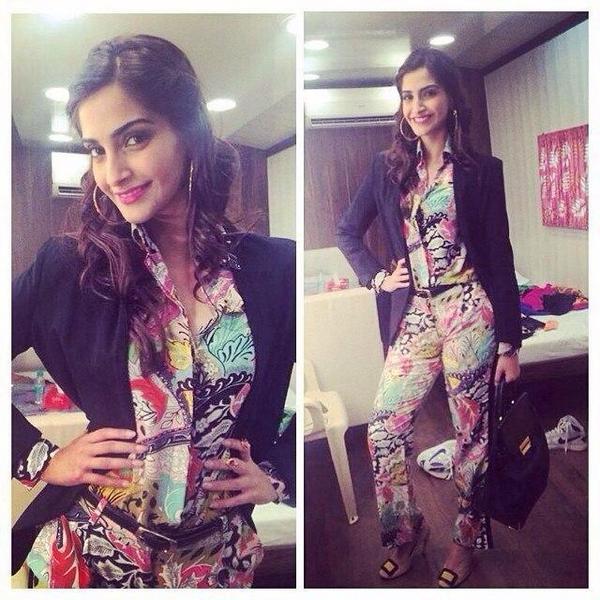 harisusmanivlog's tweet photo. Sonam Kapoor for #Umang 2014 #KhoobsuratDiaries #MilliMadness http://t.co/giwFPvyUBd