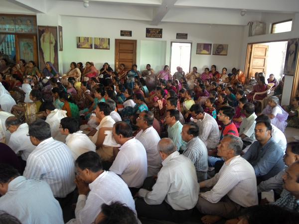 JainismOrg's tweet photo. e-Learning Portal for Jainism Religion – Lesson by  Panyas Chandrajeet Vijay Maharaj Saheb - http://t.co/6LZOGtPRFq http://t.co/u9KEZfrkBt