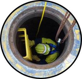 WorkShield's tweet photo. #Workingfromheights &amp; #Confinedspaces health &amp; Safety online courses @ http://t.co/0HGOyEnmo9 starting 10/01/14 http://t.co/bHr7uEFiha