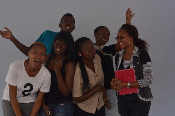mtuchidev's tweet photo. #KinuInterns 
@jennylavious 
@TimothTunu 
@futuristictyna 
And #GetcoreInterns 
@navish45 @escharles14 
Goofy posing http://t.co/VuujGdISAv