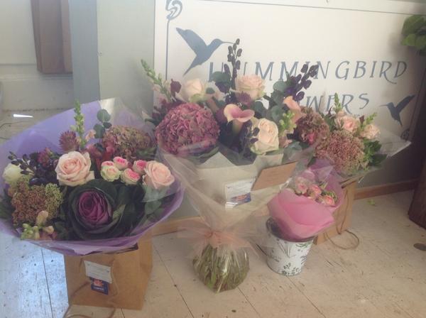 VintageAngelDes's tweet photo. Some beautiful flowers ready for delivery @Hummingbirdflo. Come and see our new shop at Stamford house, Moss Lane. http://t.co/AuCopEBWEy