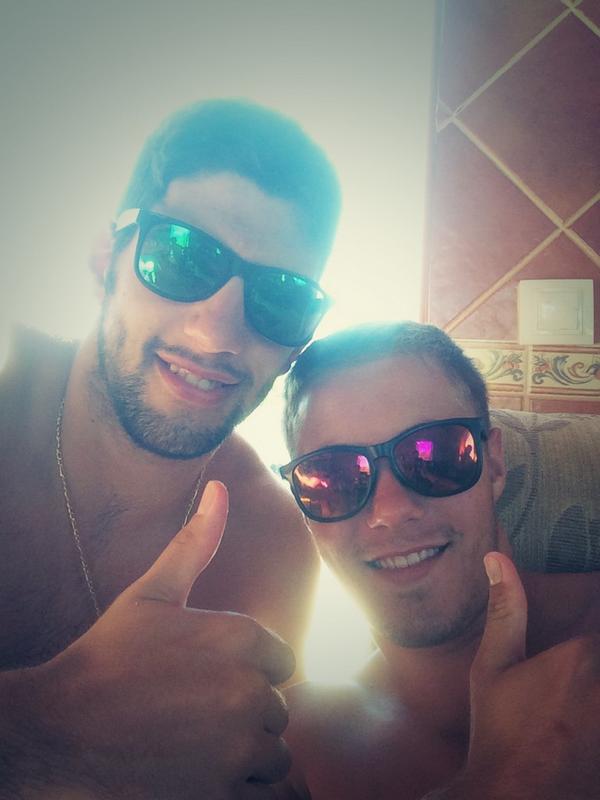 JMdelaguitarra's tweet photo. De barbacoaaaaa🌞☀️🌞 http://t.co/E04QCZ00co