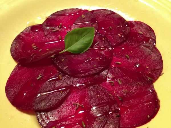michaelannrowe's tweet image. Beet Carpaccio!  Its not that hard to make:) #Harvest #Vegetarians
@UnionSquareFM @EdibleManhattan