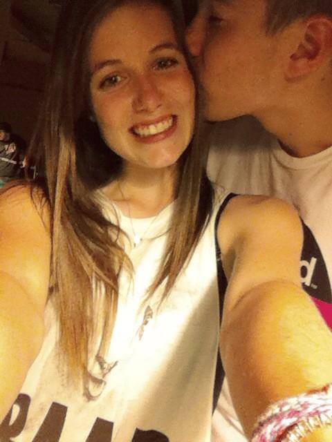 ameliearc's tweet photo. #loveisintheair ❤️ #mylove #boyfriend #kiss http://t.co/u3CTC5SbCR