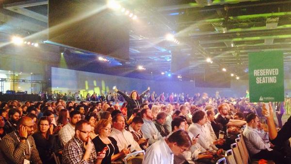 mjvisaya's tweet image. Awaiting @neiltyson at #data2014. @SHQXX, why do you hate Pluto?