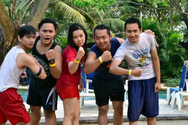 rphumairoh's tweet photo. Ini @AndiirANDI dan genk 5 cm, makasih lho udah sempet2in datang http://t.co/fXRiA8z38N