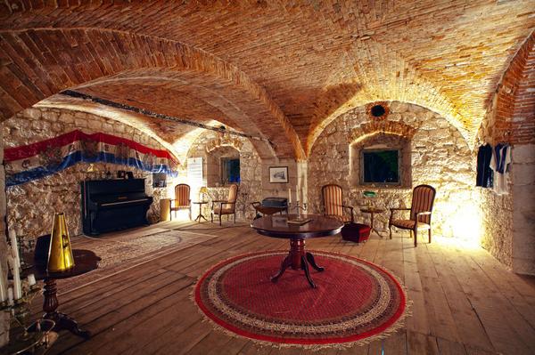 Have you been to the Fort George museum? Pay us a visit any day between 11AM and 8PM.
fortgeorgecroatia.com