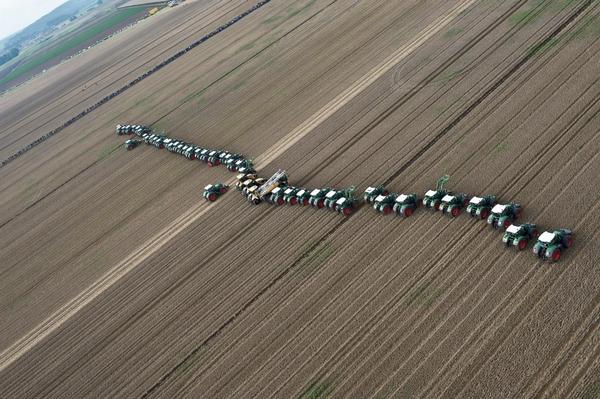 AGCOcorp tweet picture